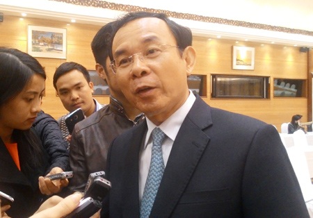 Cấp phép cho Formosa 70 năm: Thủ tướng đồng ý không xét lại - 1 Bộ trưởng Nguyễn Văn Nên bên lề cuộc họp báo chiều ngày 2/3/2015.