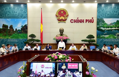 Thủ tướng: Lo cho dân, trước hết phải lo về đời sống - 1 Thủ tướng: Lo cho dân, trước hết phải lo về đời sống