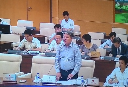 Cho vay lãi cao hơn 200% lãi suất cơ bản chưa bị quy là “tín dụng đen” - 1 Bộ trưởng Tư pháp Hà Hùng Cường được Chính phủ giao chủ trì việc soạn thảo Bộ luật Dân sự sửa đổi.