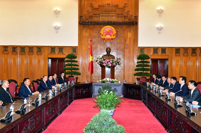 Thủ tướng tiếp Phó Chủ tịch nước Lào - 2 Cuộc hội đàm giữa lãnh đạo 2 bên.
