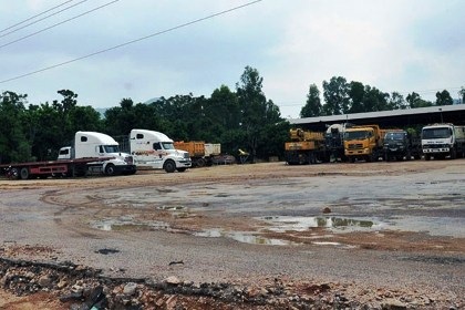 Quản lý đất đai ở Tây Sơn, Bình Định: Thả tay với sai phạm - 1 Cơ sở kinh doanh của Cty Hiếu Ngọc. Ảnh: Văn Lưu