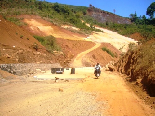 Thi công QL 28 đoạn qua Đắk Nông: Chậm chạm và nhiều sai phạm.