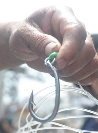 Dụng
cụ câu cá mập.Ảnh: Đ.D.H - Thành Nguyễn