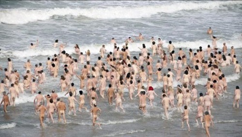 Những bãi 'tắm tiên' khiến bạn phải bỏng mắt - 4 Những bãi 'tắm tiên' khiến bạn phải bỏng mắt