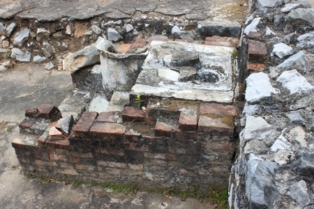 Vào mùa hè, các phòng giam nơi đây g