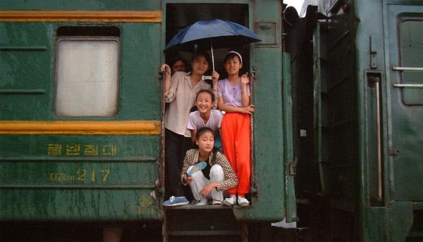 Triều Tiên đẹp lạ lẫm qua ô cửa sổ tàu hỏa - 1 Triều Tiên đẹp lạ lẫm qua ô cửa sổ tàu hỏa