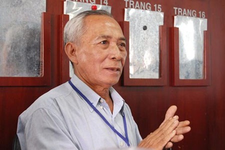 Một gia đình nhận gần 3 tỉ tiền bồi thường từ thi hành án - 1 Người bạn
già đồng hành trên con đường đi tìm lẽ công bằngcủa ông Vũ Đức Liêm. Ảnh: HUYỀN
VI