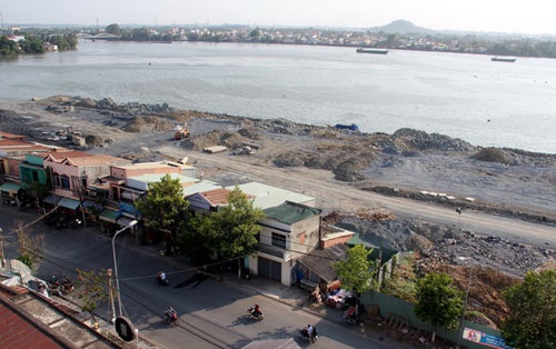 Một đoạn
sông bị lấp.