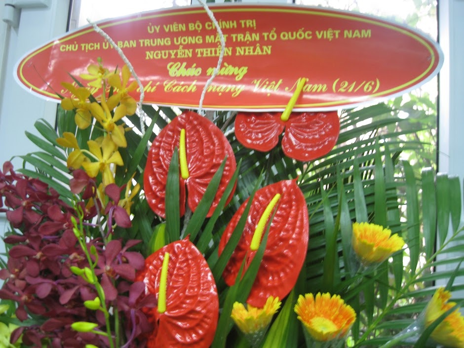 Ủy viên Bộ chính trị, Chủ tịch Ủy ban Trung ương Mặt trận Tổ
quốc Việt Nam Nguyễn Thiện Nhân