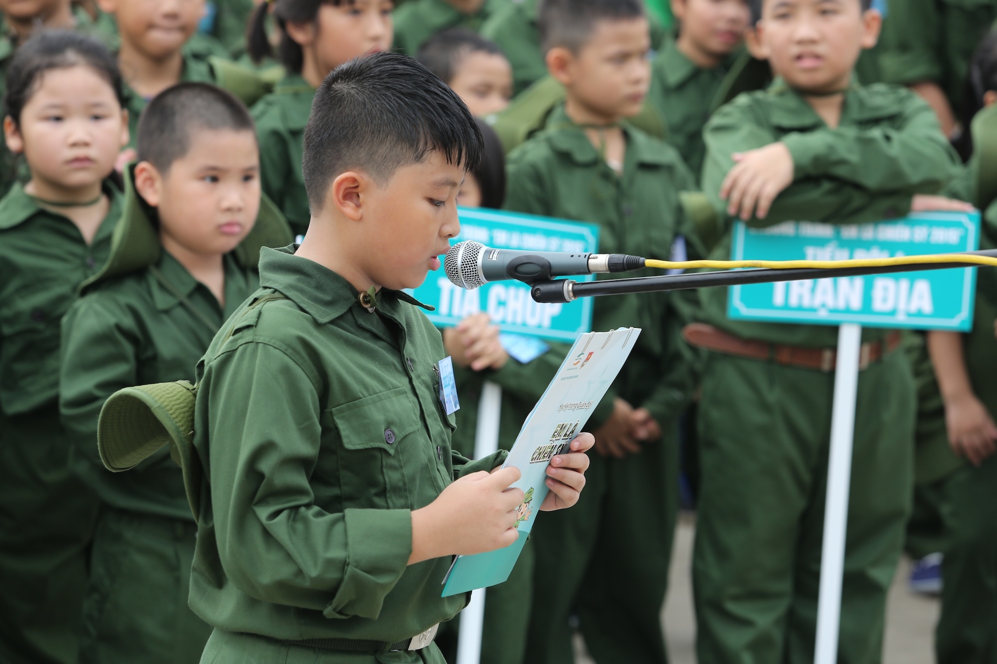 Những hình ảnh ngộ nghĩnh ngày xuất quân “Em là chiến sĩ”