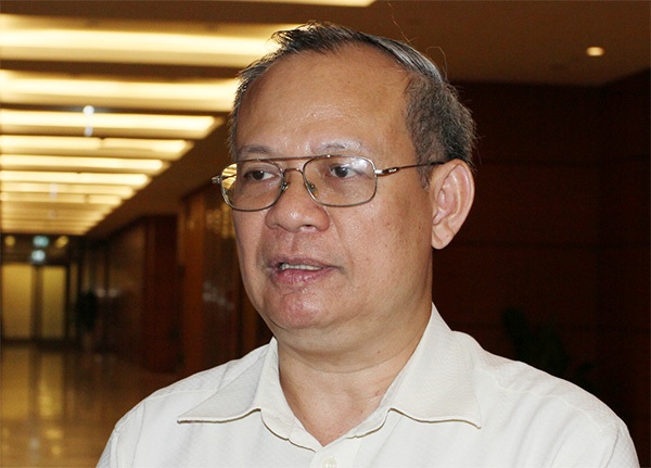 Đại biểu
Đinh Xuân Thảo.