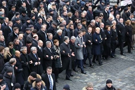 Nhiều lãnh đạo thế giới tuần hành ủng hộ Ukraine - 1 Nhiều lãnh đạo thế giới tuần hành ủng hộ Ukraine