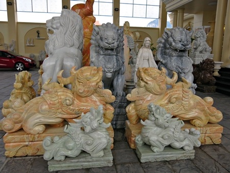 Cần xác định rõ linh vật nào không phù hợp thuần phong mỹ tục