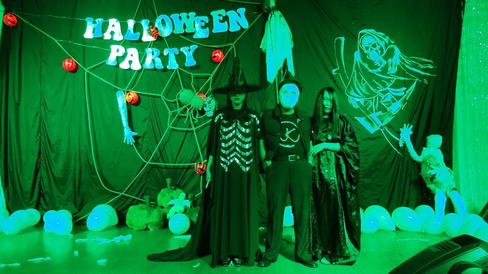 Ấn tượng đêm hội Halloween - 8 Bí ngô và mặt nạ thần chết không thể thiếu trong đêm Halloween
