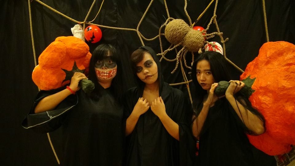 Ấn tượng đêm hội Halloween - 3 Hóa trang tạo hình ma quái