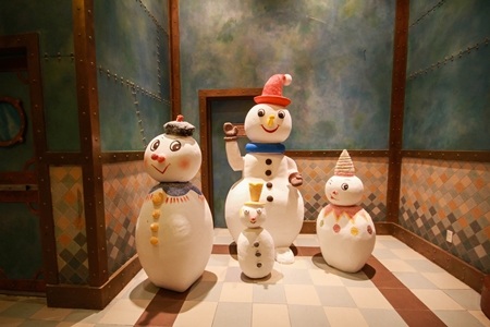 Những không gian được trang hoàng kỳ công ở các khu vui chơi, giải trí trong dịp lễ cuối năm