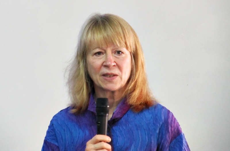 Tiến sỹ khoa học Mỹ nói chuyện với sinh viên về kỹ năng mềm