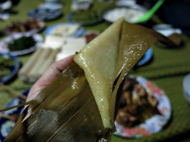  Bánh sừng trâu là món đặc biệt không thể thiếu trong ngày Tết của người Cơ Tu