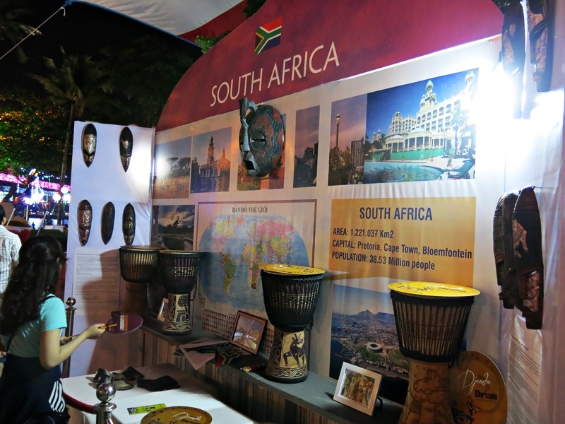 Không gian văn hóa Châu Phi