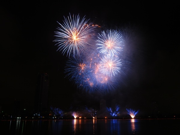 Đội chủ nhà Đà Nẵng - Việt Nam khiến khán giả nức lòng với màn trình diễn tiến bộ vượt bậc 