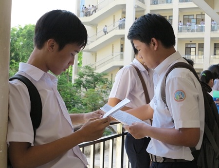 Học sinh thi vào lớp 10 năm học 2014-2015 tại Đà Nẵng