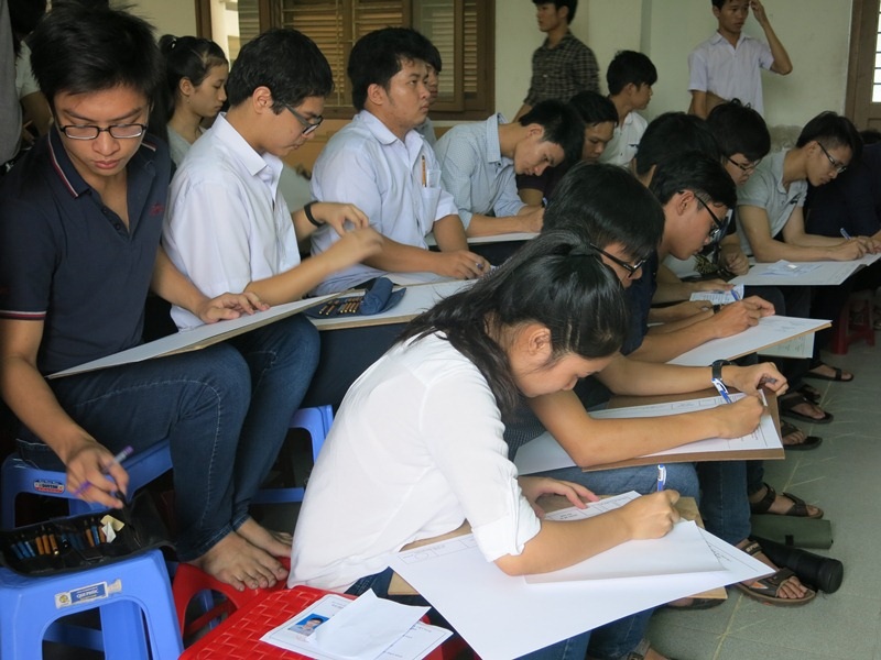 Hơn 1.00 thí sinh dăng ký thi Vẽ, Năng khiếu vào ĐH Đà Nẵng