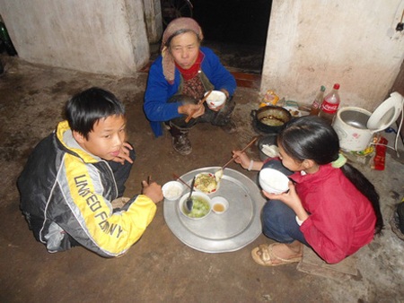 “Các cháu tôi còn thơ dại quá” - 3 “Các cháu tôi còn thơ dại quá” - 3