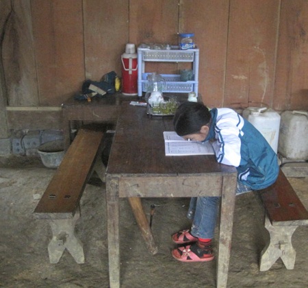 Câu chuyện vừa lạ vừa thương về một gia đình "rổ rá cạp lại" - 1 Câu chuyện vừa lạ vừa thương về một gia đình rổ rá cạp lại
