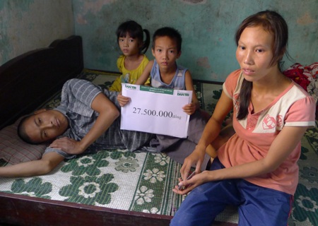 Tổng số tiền mọi người giúp đỡ gia đình anh trong thời gian vừa qua được hơn 70 triệu đồng