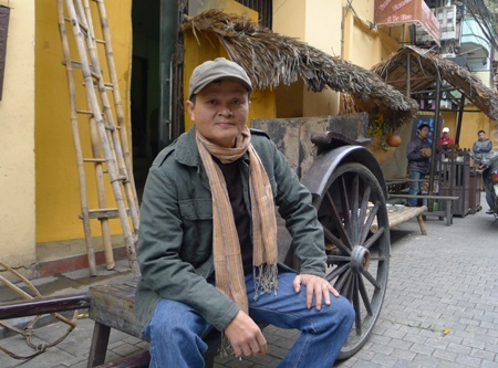 Đạo diễn Thanh Vân tại trường quay