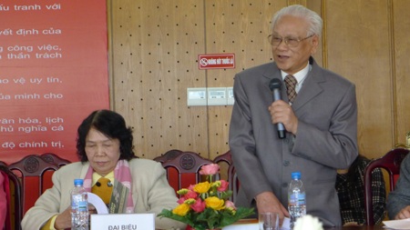 Con trai và con gái của nhà CM Xuân Thủy xúc động khi nhắc về cha