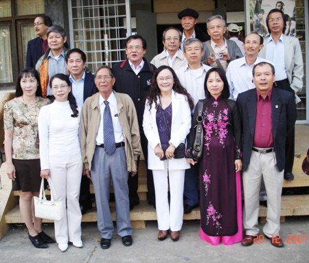 Nhà thơ Phan Thị Thanh Nhàn