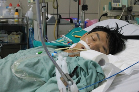 Tình cảnh nguy kịch của chàng trai vùng cao nhiễm cúm H1N1