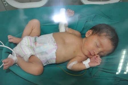 Bé Vũ Đăng hiện đã cai được máy thở.