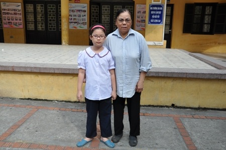 Hơn 62 triệu đồng đến với em bé lớp 3 viết thư cho bà nội