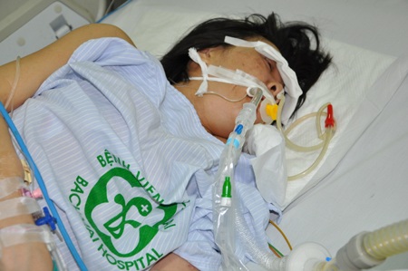 Bệnh nhân Hà Thị Ngân đã được chuyển lên khoa cấp cứu của bệnh viện Bạch Mai chiều ngày 11/6