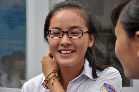 Gương mặt rạng rỡ ra khỏi phòng thi