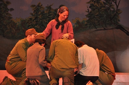 Hình ảnh của vở Lời thề thứ 9 của nhà viết kịch Lưu Quang Vũ.