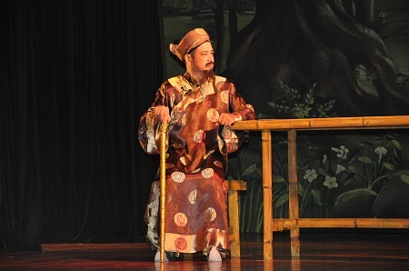 NSƯT Tuấn Hải vào vai Quan ông.