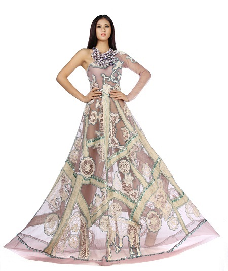 Mẫu thiết kế sử dụng chất liệu ren chỉ làm bằng tay