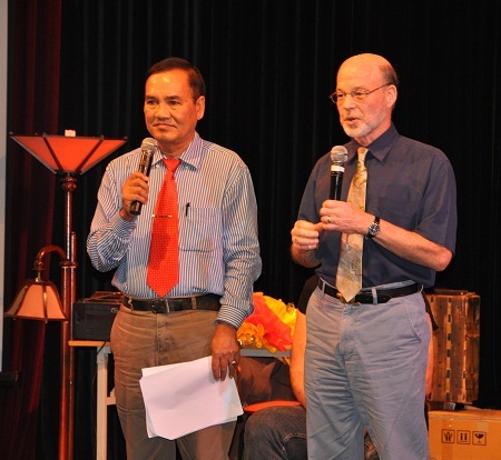 Đạo diễn Dan Bonnell mong muốn mối quan hệ hòa bình giữa hai quốc gia Việt - Mỹ.