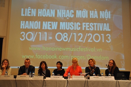 Cuộc họp báo Liên hoan nhạc mới Hà Nội diễn ra ngày 27/11.