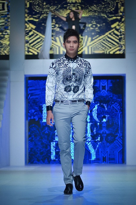 Người đẹp Việt thể hiện tinh thần thể thao giữa trời đông lạnh giá