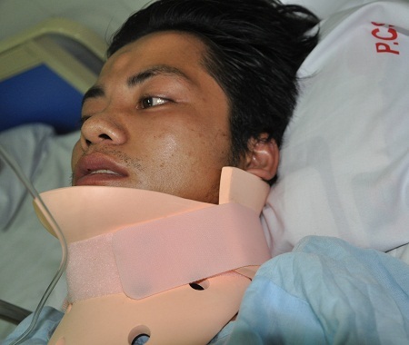 Mới 21 tuổi, Mơ đứng trước nguy cơ mất mạng bởi hoàn cảnh gia đình quá khó khăn.