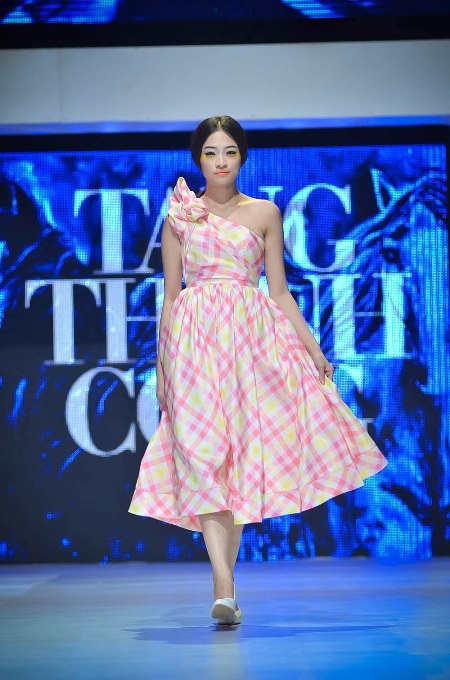 Á quân Tăng Thành Công cũng đã đem lại nhiều nét mới khi giới thiệu BST với chủ t