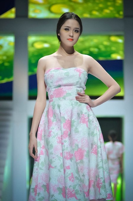 Á quân Tăng Thành Công cũng đã đem lại nhiều nét mới khi giới thiệu BST với chủ t