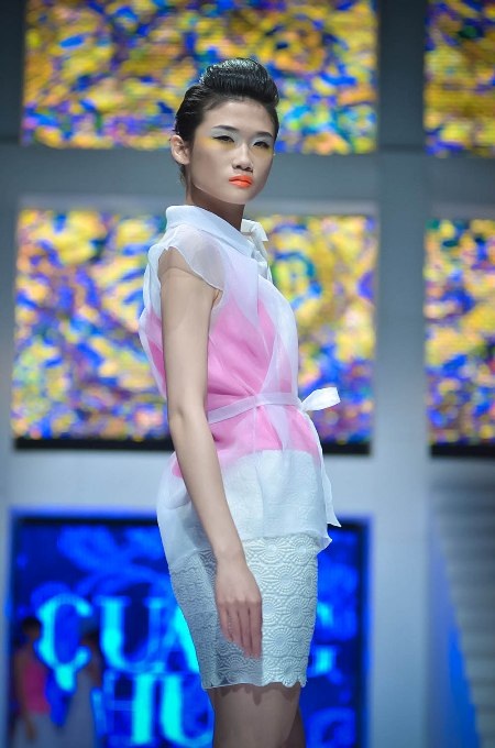 Một số những mẫu thiết kế ấn tượng của Việt Hà.