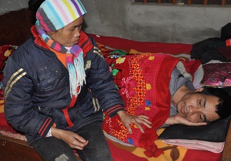 Chồng chị sau khi đi viện về, sức khỏe cũng yếu nên không làm được gì cả.