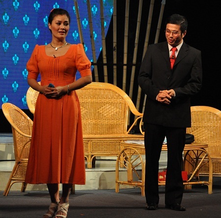 ...để trở thành chồng vợ.