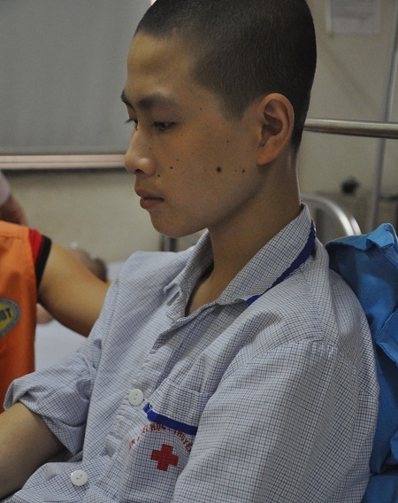 Chị ái ngại khi kể chuyện người chồng nát rượu, đánh đập vợ con.